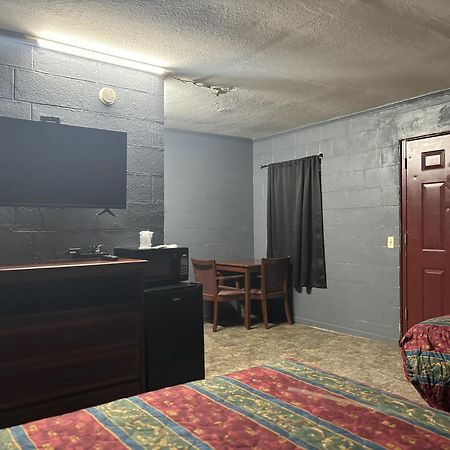 Budget Inn Of Mineola Zewnętrze zdjęcie